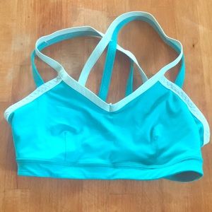 Lululemon teal sports bra